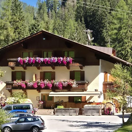 Bad Kalkstein Innervillgraten